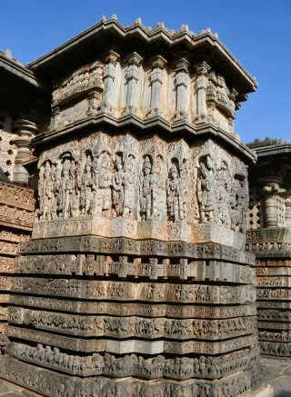 Hoysaleswara Temple: The Magnificent Stone Carvings of the Hoysala Dynasty