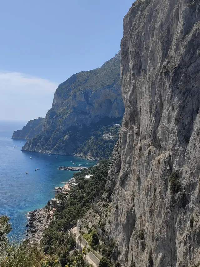 聽朋友推薦，報了一個意大利半自由行團（無廣