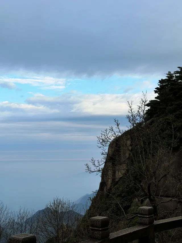 爬過九華山的人嘴可真嚴 爬過九華山的人嘴可真嚴