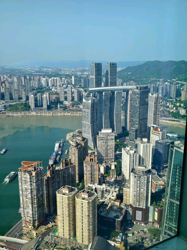 A Perfect Chongqing Retreat at The Lixury, Unbound Collection by Hyatt