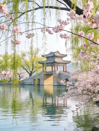 คำทักทายในฤดูใบไม้ผลิ ณ ทางเดินด้านตะวันตกของพระราชวังฤดูร้อน | ออกเดินทางพบกับดอกท้อและต้นหลิวในปักกิ่ง