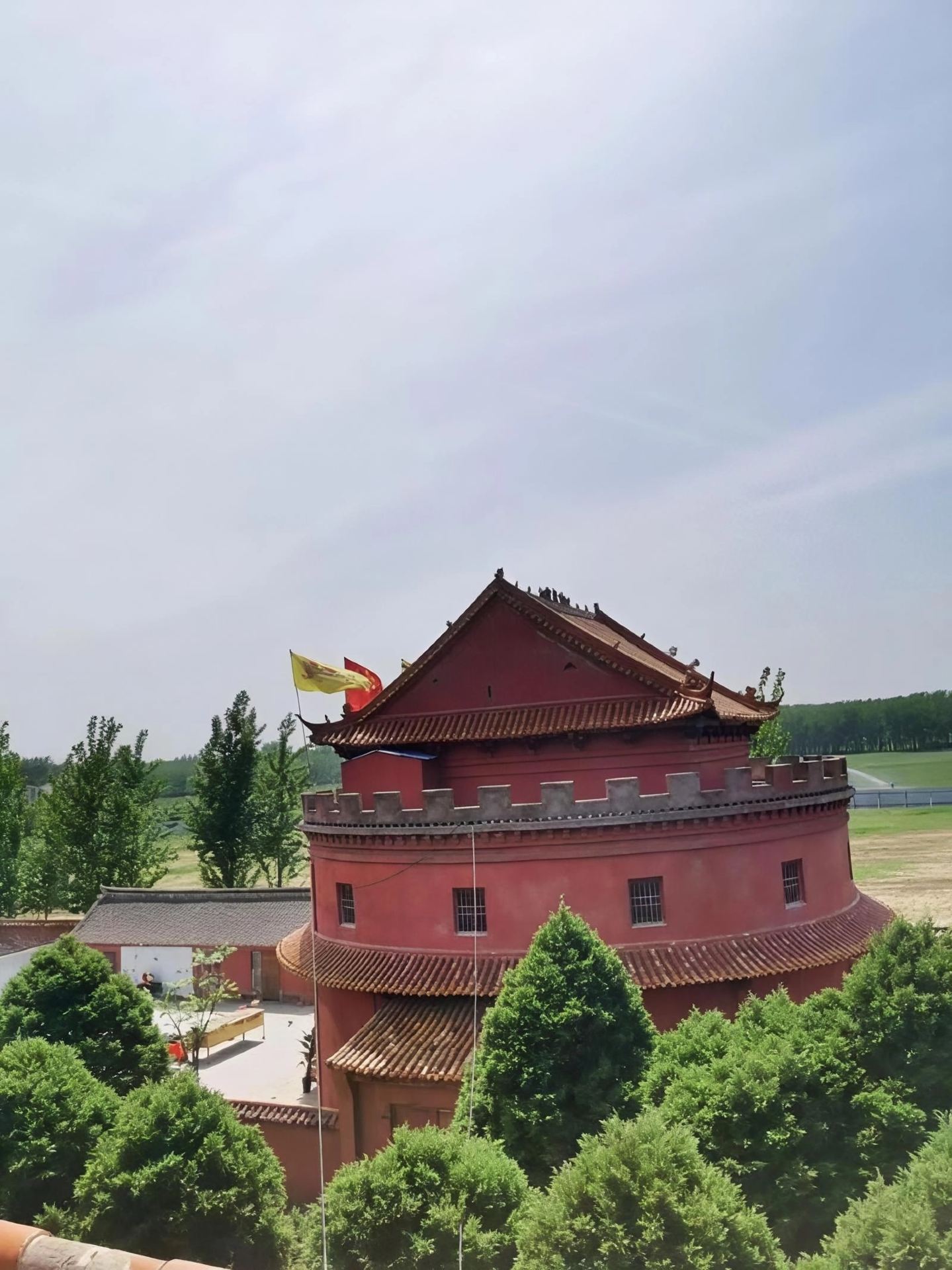 Henan Xihua Nuwa city nanny-level guide | sacred site of the ancestors of Chinese civilization, double check-in with Hanfu and blessings