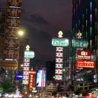 Enjoy street food at Yaowarat Road