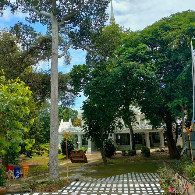 วัดพระพุทธบาท ยโสธร