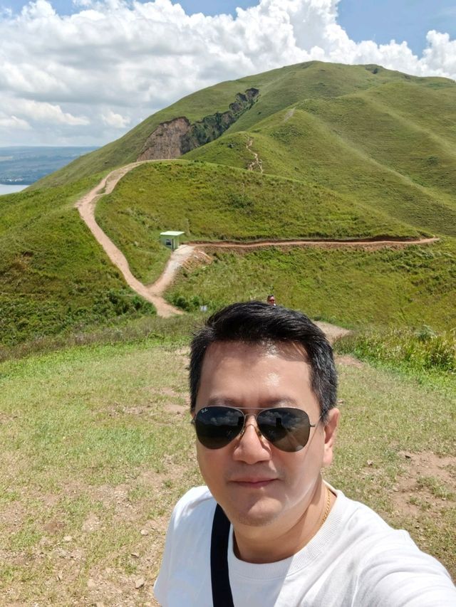 Bukit Holbung 