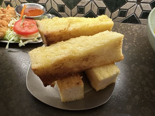 食在荃灣．泰玖．坐吧枱食泰式海鮮宴