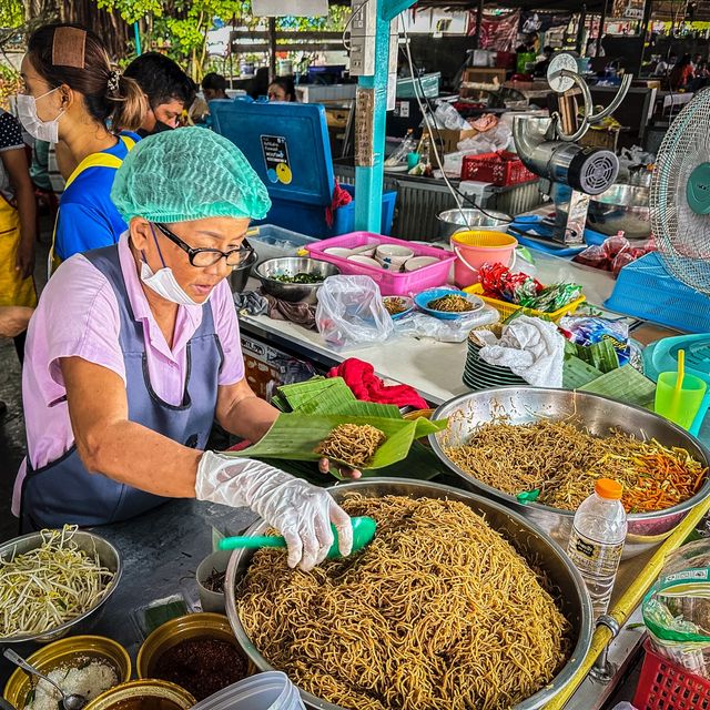 ศูนย์รวมอาหารของกินพื้นเมืองภูเก็ต