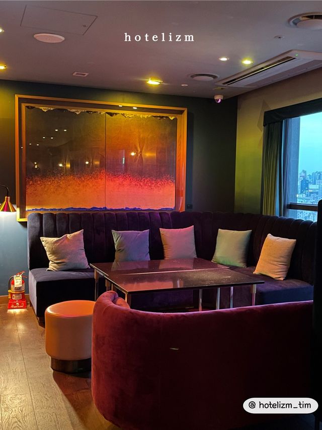 젊음과 트렌디의 상징 홍대 호텔 BAR🍸