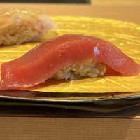 【大阪・天王寺】予約困難店の味を楽しめる「鮨さわ田」