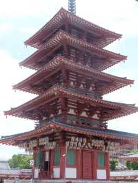 วัดชิเทนโนจิ Shitennoji Temple