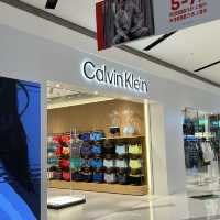 深圳都有一個品牌Outlet天堂：8號倉