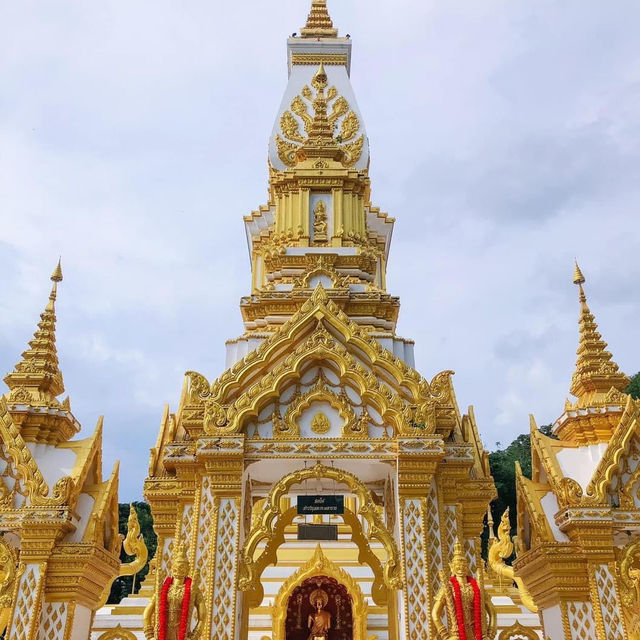 วัดมรุกขนคร
