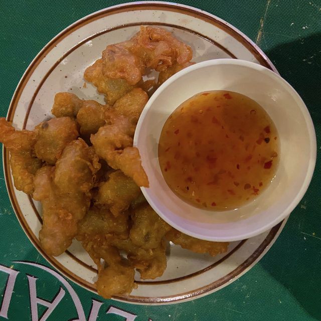 หมูจุ่มรสแซ่บ : ร้านอ้ายโตน
