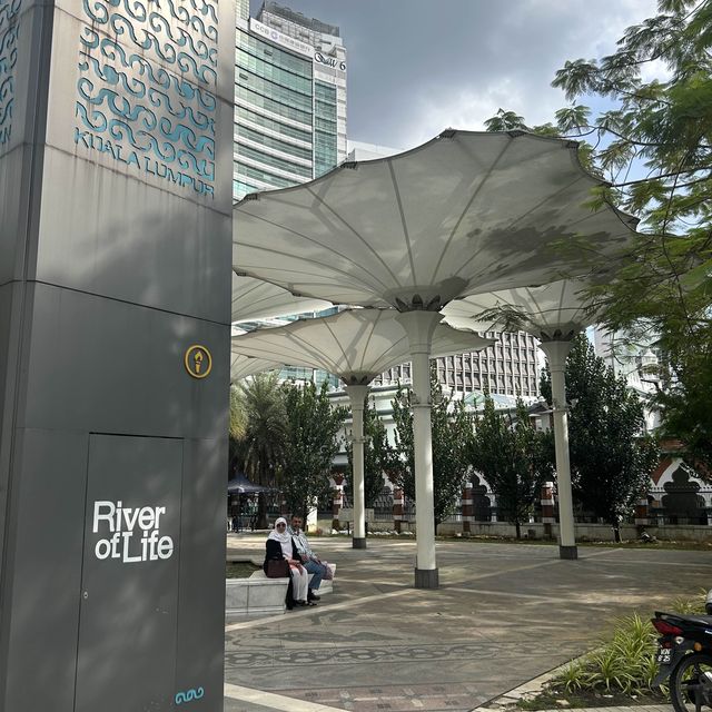 在鬧市沈澱心靈