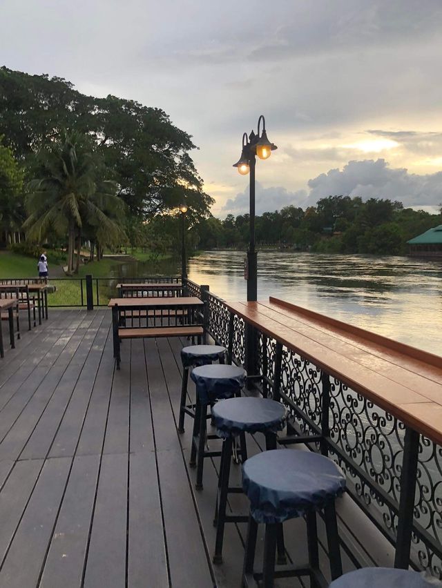 Royal River kwai Resort & Spa @ Kanchanaburi