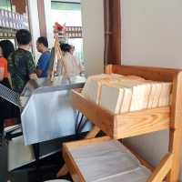Seaview coffee shop ห้องอาหารอร่อยวิวทะเล