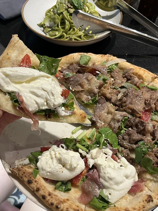 다낭 시내에서 제일 가는 화덕피자 맛집🥇