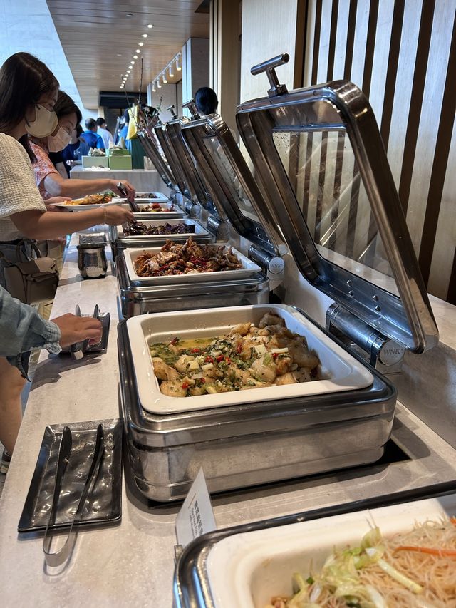 ［宜蘭/礁溪］ 雲天自助餐廳🍴｜被自助餐耽誤的風景區?!🤣 