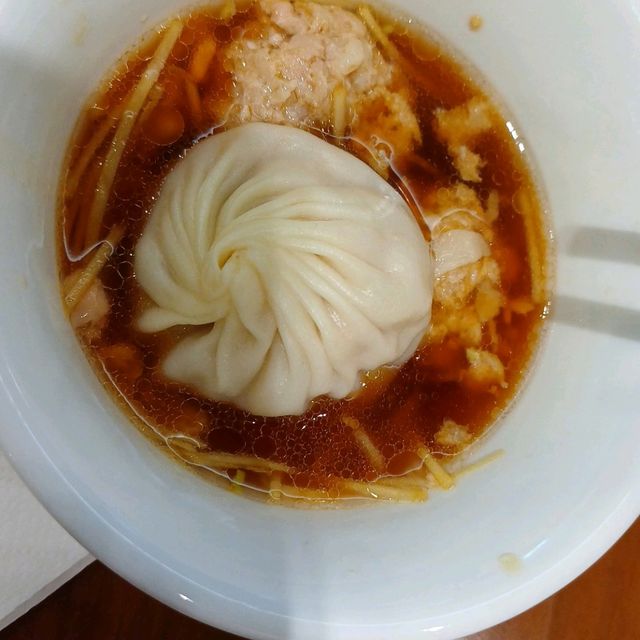 想念皮薄肉香的小籠包 ！鼎泰豐！