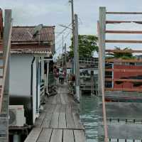 Relaxing Morning Walk along Tan Jetty