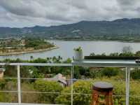 คาเฟ่ เดอะ ฮิลล์ Cafe the Hill