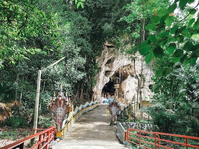 วัดเขารูปช้าง วัดสวย จังหวัดสงขลา
