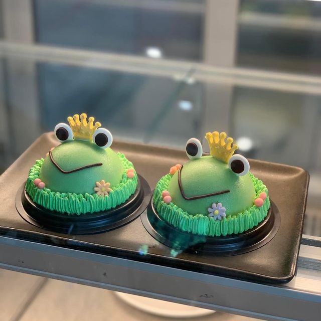 The Frog Prince Cafe & Eatery  🐸👑