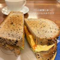 【大阪・梅田】イートインもできる老舗パン屋さん