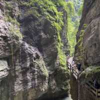 【重慶】天生三橋、仙女山：玻璃眺台、變形金剛取景、琉璃洞震撼景色，限時優惠！