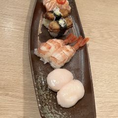 YUYU SUSHI User Photo