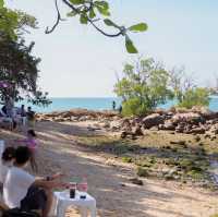 ตลาดริมทะเลพัทยา “หาดลับพัทยา”