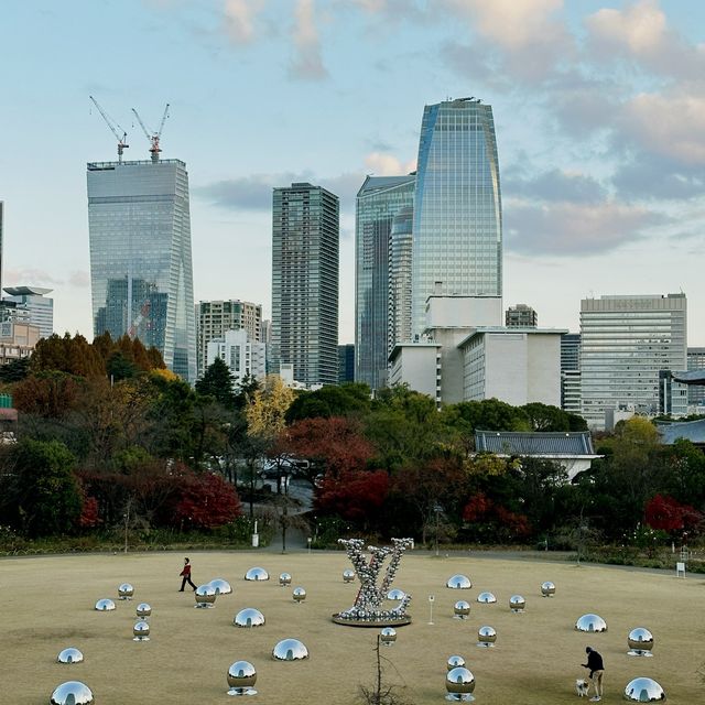 Waking up to Tokyo Tower view day and night!