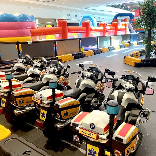 全港室內最大電動車場 & 彈床