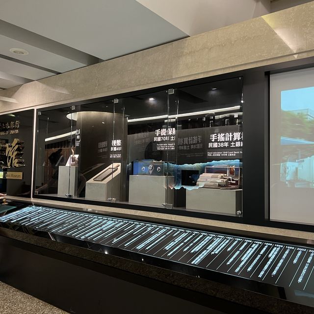 台灣博物館 古生物館 超大恐龍化石 互動導覽 好玩好充實