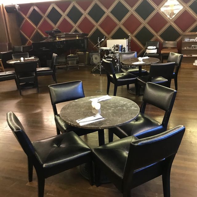 Home Hotel