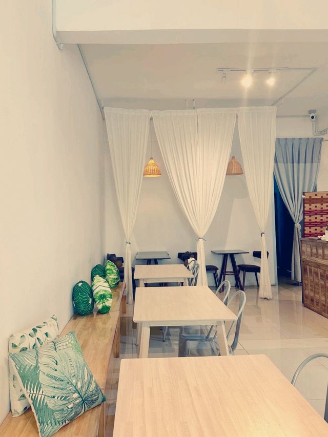 Harmonys Cafe