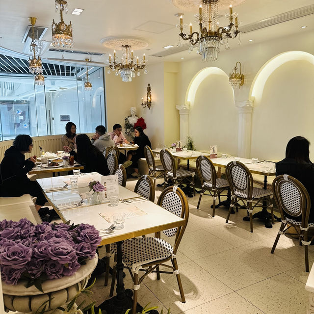 華麗高級感餐廳