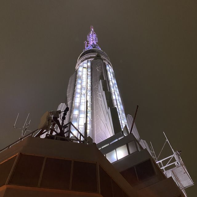 【ニューヨーク】夜景が最高！！マンハッタンを360度見渡せる、エンパイヤステートビル展望台✨