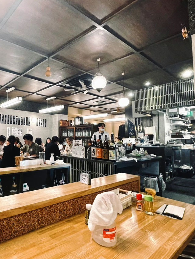 【学芸大学】活気に満ちたネオ居酒屋！わいわい飲みたい時におすすめ酒場鳩乃湯🍻