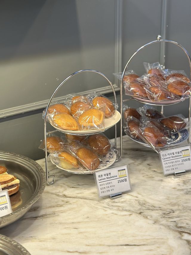 서초동 교대에 위치한 블랑제리 장티크 ! 🥐 강남 빵지성지 방문해보세요!