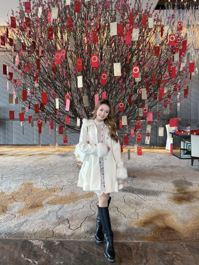 「麗思卡爾頓酒店」- 美酒佳餚、優質服務、維港美景，非凡體驗