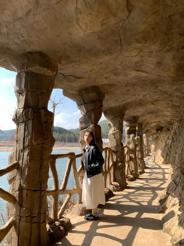 한국 속 바르셀로나 성류굴