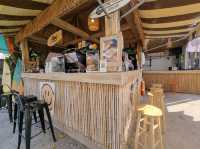 ค่าเฟ่ลับๆหาดส่วนตัว Tiny Island cafe 🏖