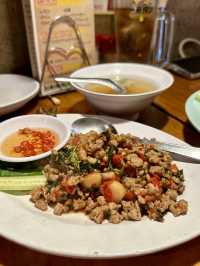 ร้านอาหารไทยแบบแท้ๆ ย่าน Numba ในโอซาก้า 😝