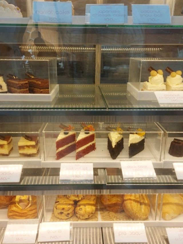 Harudot Cafe คาเฟ่เปิดใหม่ในชลบุรี