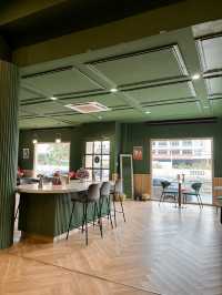 Edith cafe