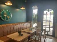 🪴 Room Cafe ท่าแขก ประเทศลาว 🪴