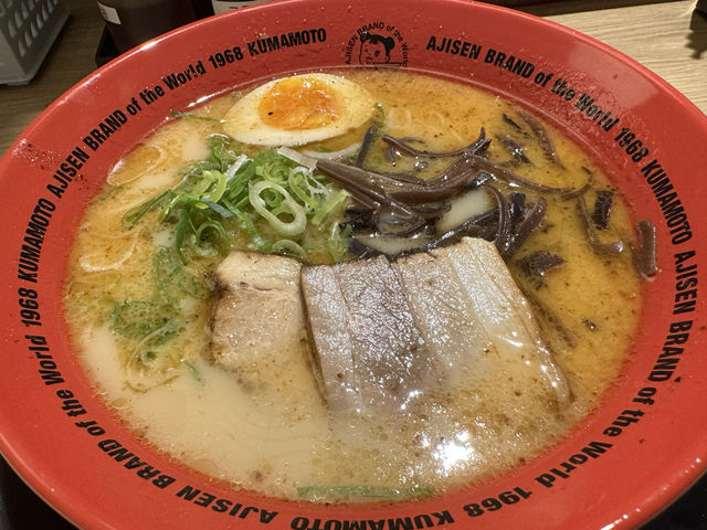 熊本・下通。熊本ラーメン『Ajisen World』