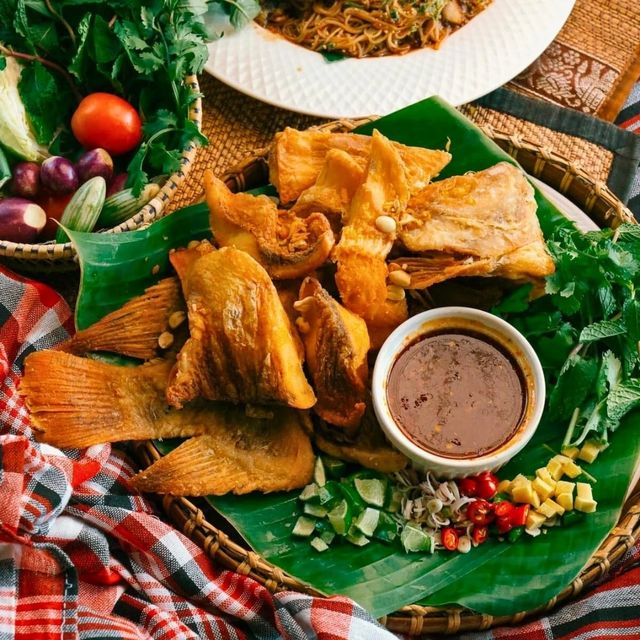 🥘 เสบียงนา ร้านอาหารไทยรสชาติจัดจ้าน