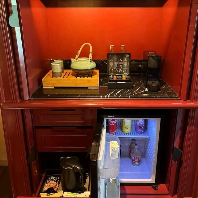 芭堤雅中天海灘安達仕酒店